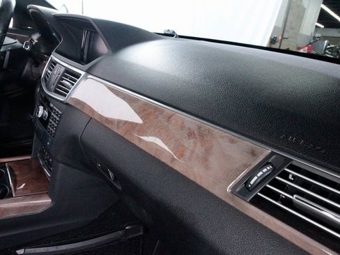 Used 2012 Mercedes-Benz E 350 4MATIC Sedan image 36