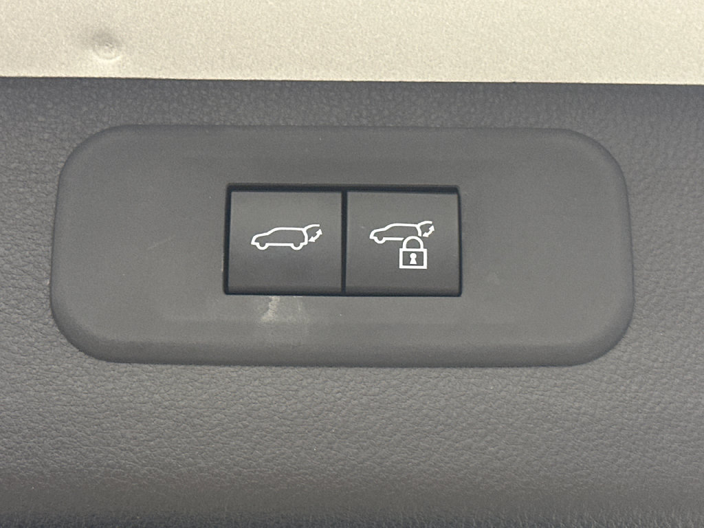 Used 2025 Lexus TX 350 AWD w/ Technology Package image 19