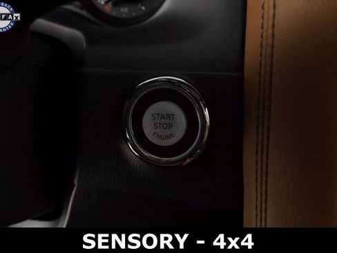 Used 2024 INFINITI QX80 Sensory image 38