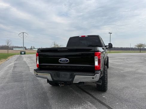 Used 2017 Ford F250 Lariat w/ Lariat Ultimate Package image 6