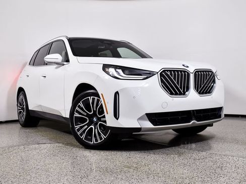Used 2025 BMW X3 xDrive30i w/ Convenience Package AWD/4WD image 12