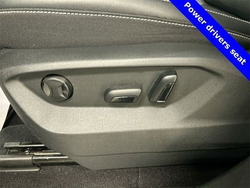 Certified 2022 Volkswagen Atlas SE image 13