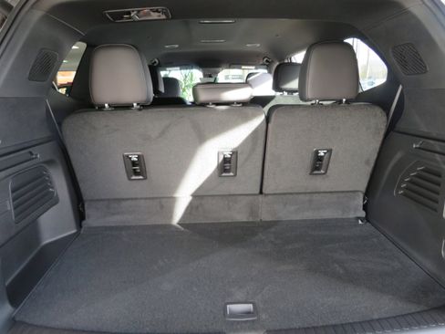 New 2026 Buick Enclave Sport Touring w/ Power Package image 7