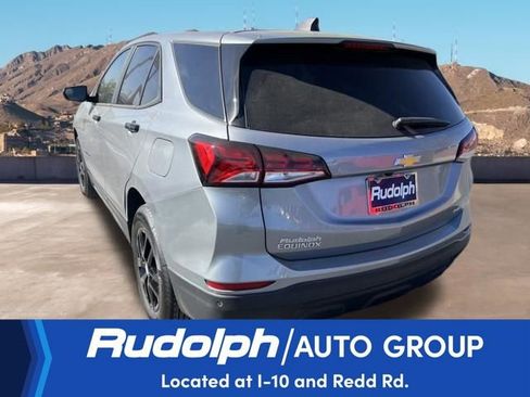 Used 2024 Chevrolet Equinox LS w/ LS Convenience Package image 3