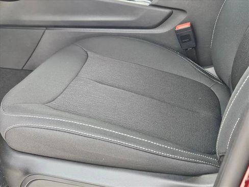 New 2026 Jeep Grand Cherokee L 2WD image 4