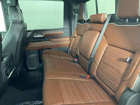 New 2026 GMC Sierra 2500 Denali Ultimate w/ Max Trailering Package image 15