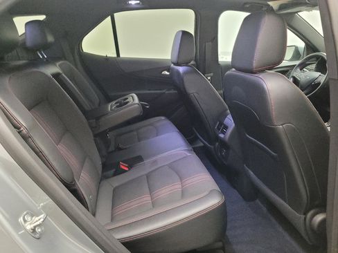 Used 2024 Chevrolet Equinox RS FWD image 19