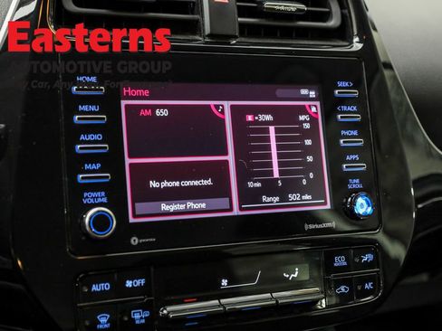 Used 2022 Toyota Prius LE image 18