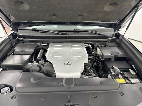 Used 2023 Lexus GX 460 Luxury w/ Sport Design Package AWD/4WD image 19