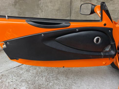 Used 2005 Lotus Elise RWD image 14