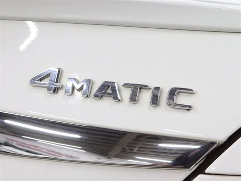 Used 2018 Mercedes-Benz C 300 4MATIC Sedan image 12