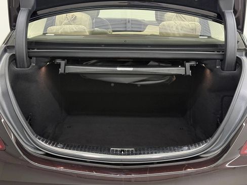 Used 2019 Mercedes-Benz S 560 4MATIC Sedan image 35