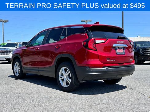 Used 2023 GMC Terrain SLE AWD/4WD image 8