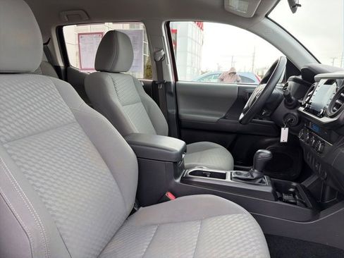 Certified 2023 Toyota Tacoma SR image 28