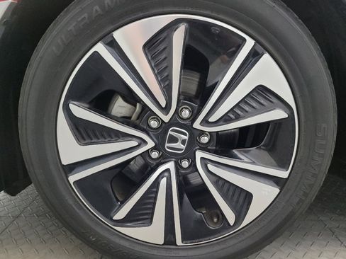 Used 2018 Honda Civic EX-T image 31