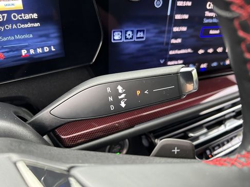 Used 2024 Chevrolet Traverse RS w/ LPO, Floor Liner Package image 58