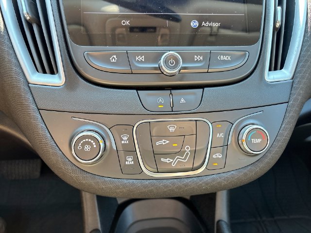 Used 2023 Chevrolet Malibu RS FWD image 19