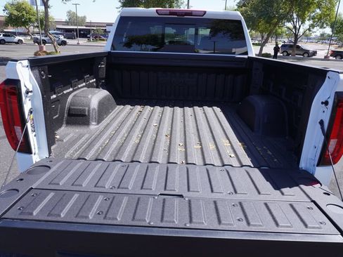 New 2026 GMC Sierra 1500 AT4X AWD/4WD image 9