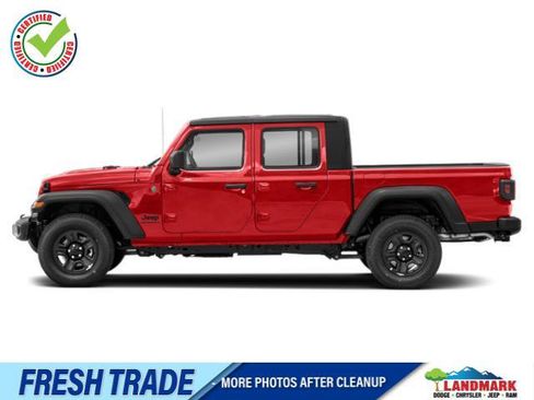Used 2023 Jeep Gladiator Sport AWD/4WD image 1