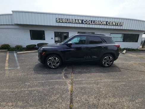 Used 2024 Chevrolet TrailBlazer RS w/ Convenience Package AWD/4WD image 31