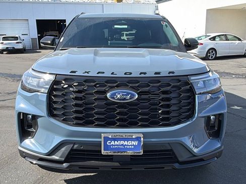 New 2026 Ford Explorer ST-Line w/ ST-Line Street Pack image 8