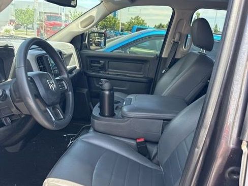 Used 2019 RAM 1500 Express AWD/4WD image 14