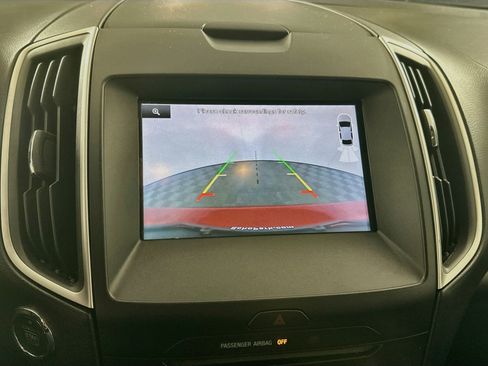 Used 2015 Ford Edge SEL w/ Equipment Group 201A FWD image 22