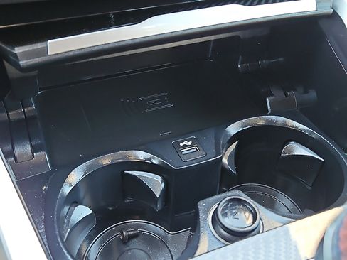 Used 2021 BMW M4 Competition w/ Executive Package image 25