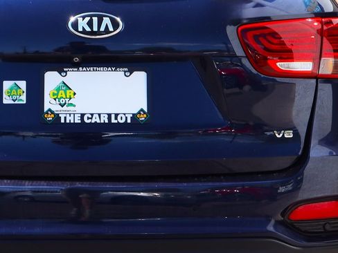 Used 2019 Kia Sorento S image 20