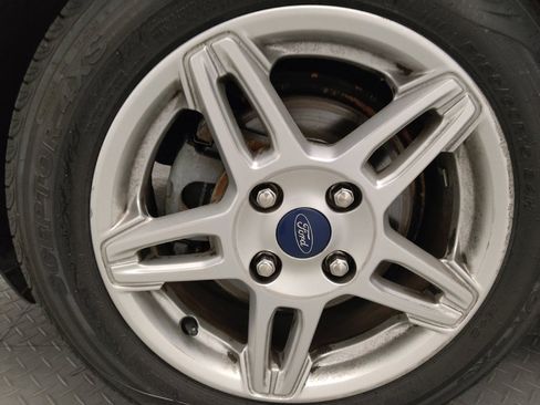 Used 2019 Ford Fiesta SE image 31