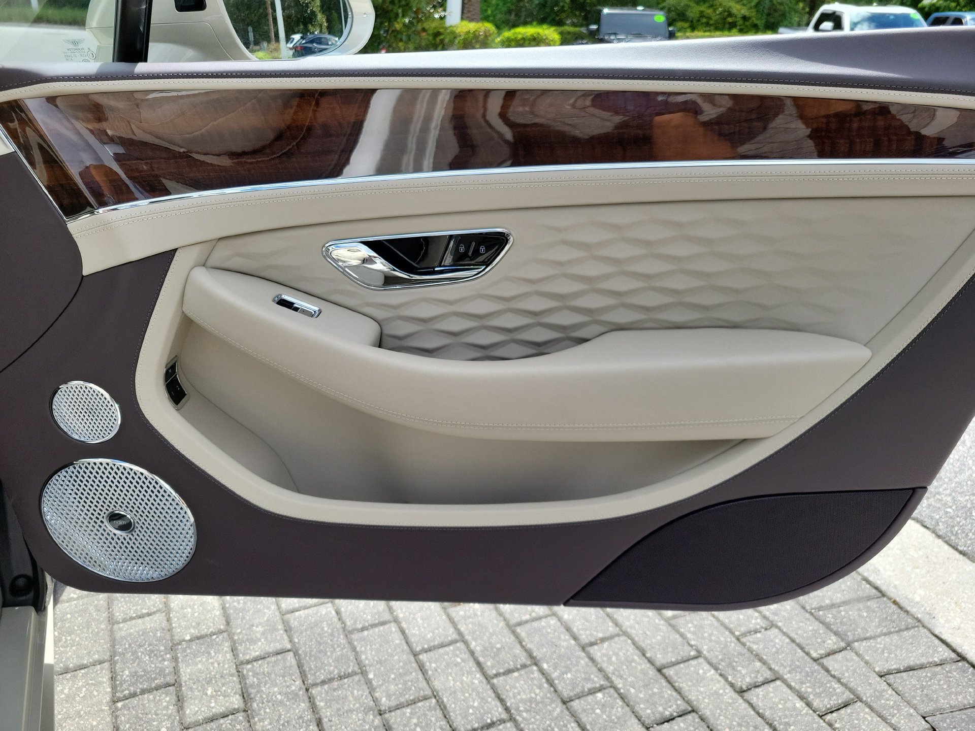 Certified 2025 Bentley Continental GT Speed AWD/4WD image 17