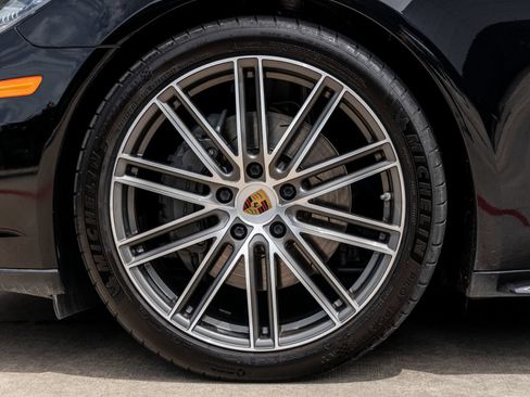 Certified 2020 Porsche Panamera 4S Executive AWD/4WD image 15