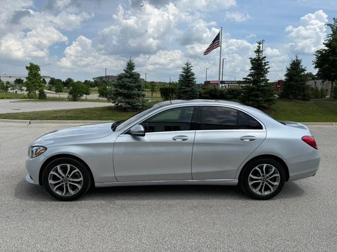 Used 2018 Mercedes-Benz C 300 4MATIC Sedan image 2