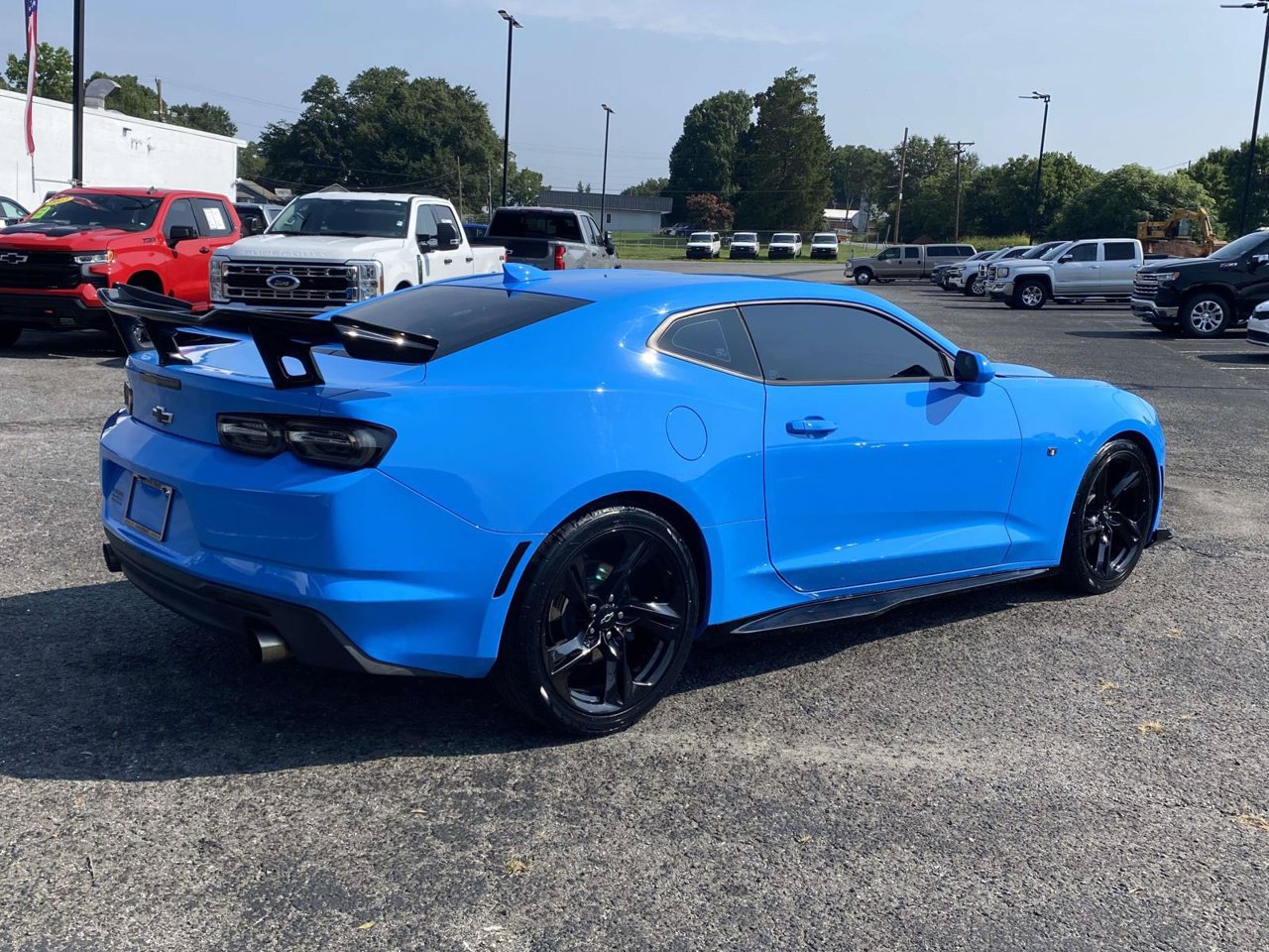 Used 2022 Chevrolet Camaro LT w/ RS Package RWD image 6