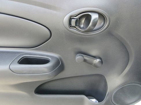 Used 2018 Nissan Versa S image 20