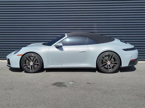 Certified 2026 Porsche 911 Carrera 4S AWD/4WD image 2
