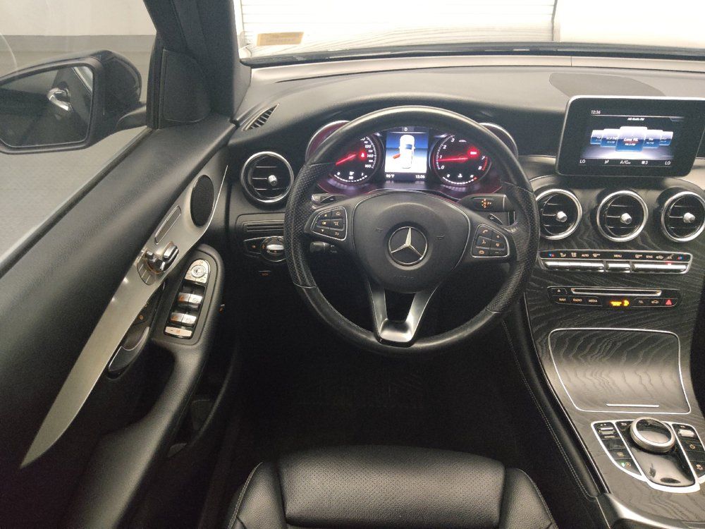 Used 2019 Mercedes-Benz GLC 300 image 22