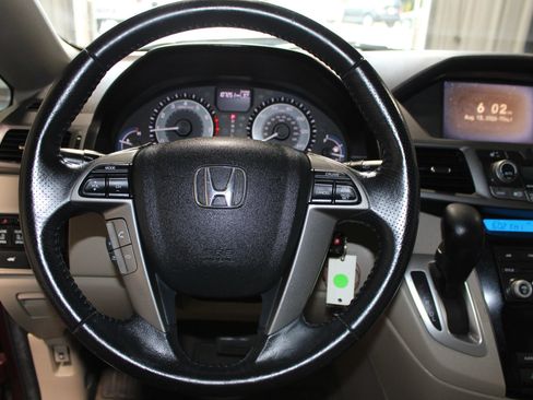 Used 2013 Honda Odyssey EX-L image 11