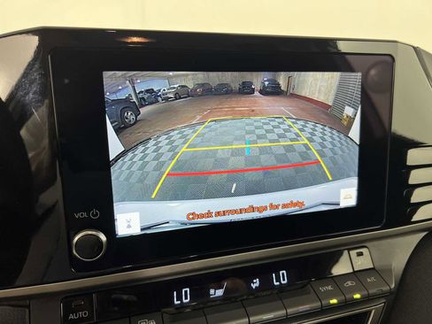 Used 2025 Toyota Camry LE FWD image 23