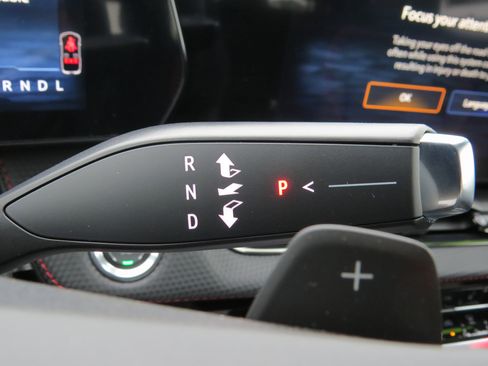 New 2026 Chevrolet Equinox RS w/ Convenience Package III image 24