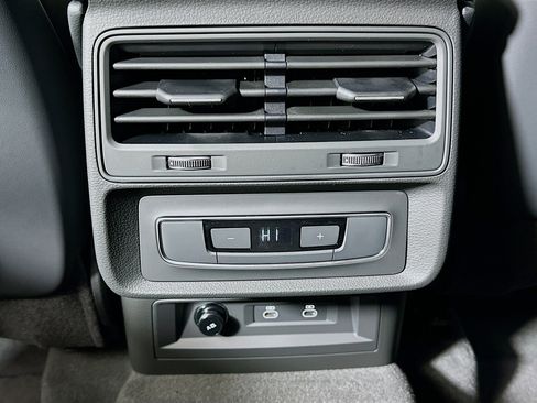 New 2026 Audi Q7 2.0T Premium image 26
