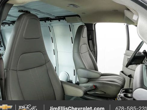New 2025 Chevrolet Express 2500 w/ Driver Convenience Package RWD image 16