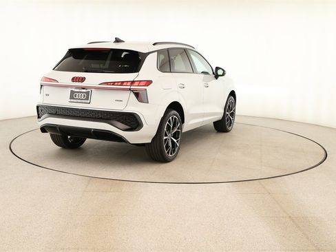 New 2026 Audi Q3 quattro 2.0T image 6