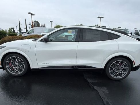 New 2026 Ford Mustang Mach-E GT image 7