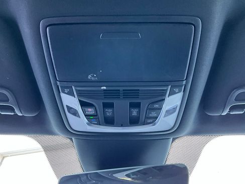 Used 2023 Acura MDX A-Spec image 18