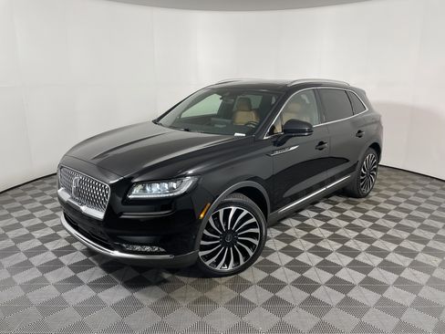 Used 2023 Lincoln Nautilus Black Label w/ Class II Trailer Tow Package AWD/4WD image 1