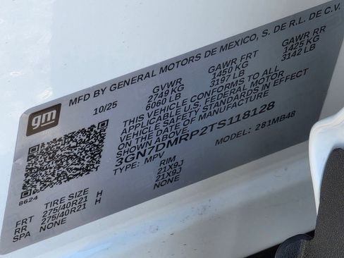 New 2026 Chevrolet Equinox EV LT w/ LPO, Blackout Package image 34