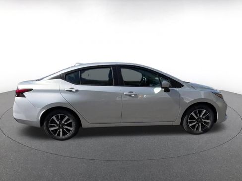 Used 2025 Nissan Versa SV FWD image 16