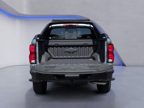 New 2025 Chevrolet Colorado Z71 w/ Midnight Edition image 7