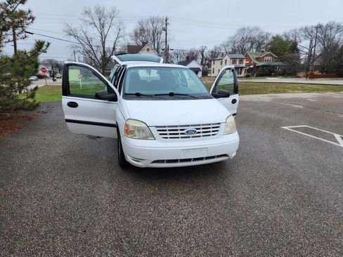 Used 2005 Ford Freestar S image 22